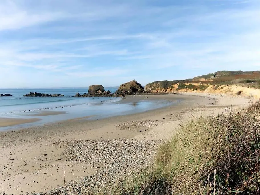 Holiday home Maison Trez Rouz, A 100M De La Plage , Vue Mer France