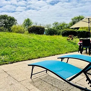 Maison Residence Odalys A Morgat En Bretagne Sur La Presqu'Ile De Crozon Situee A 800 M De La Mer Piscine Chauffee A Partir De Juillet Crozon